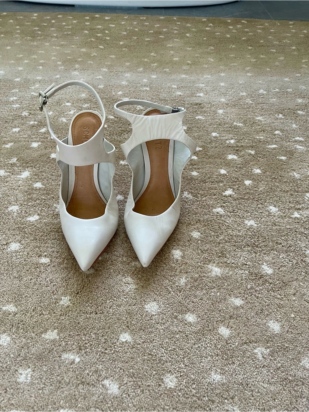 SCHUTZ White Pointed Slingback Stiletto Pumps - Picture 2 of 5